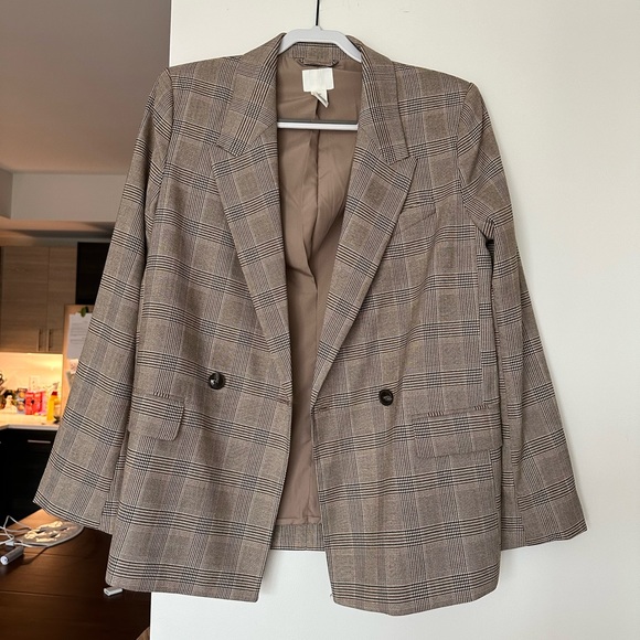 H&M tan checked-patterned blazer, size small, never worn - Picture 3 of 6